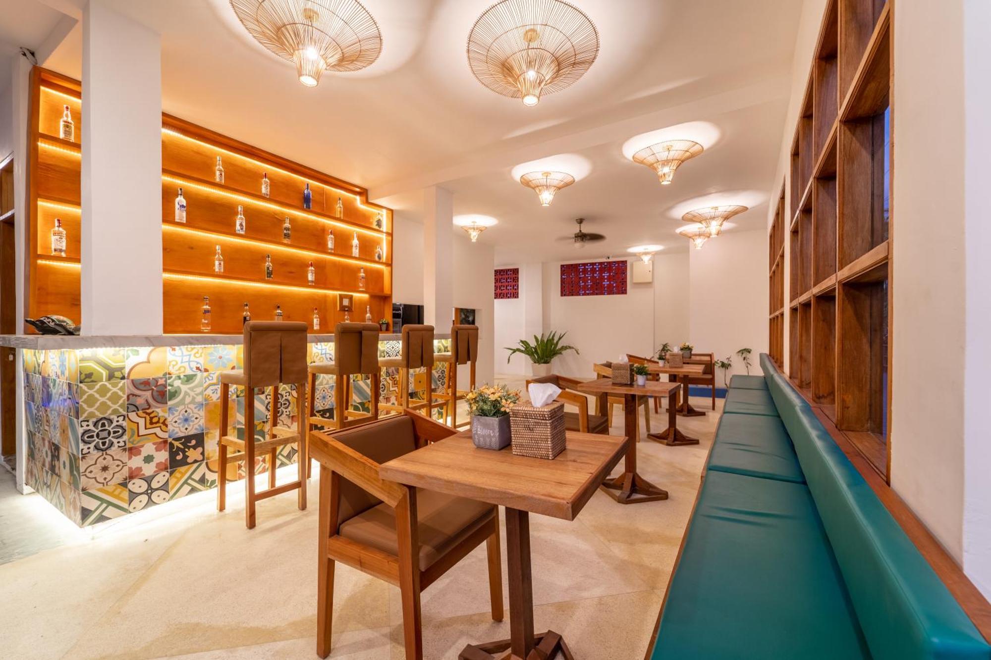 Yulaman Hotel 吉利特拉旺安 外观 照片