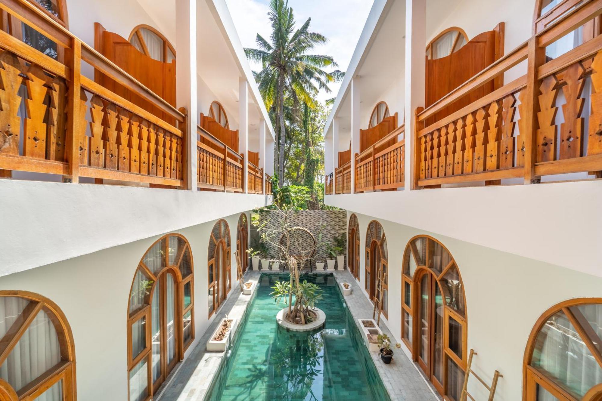 Yulaman Hotel 吉利特拉旺安 外观 照片