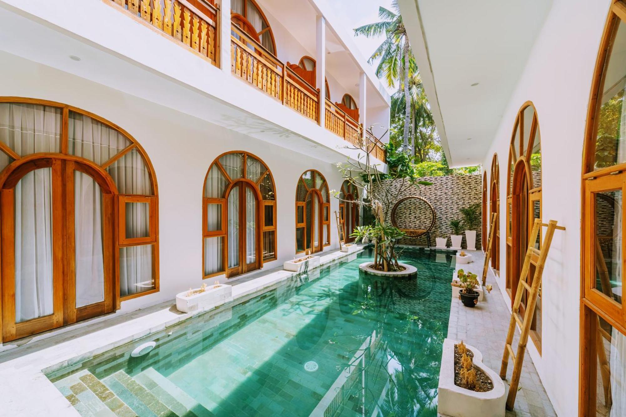 Yulaman Hotel 吉利特拉旺安 外观 照片